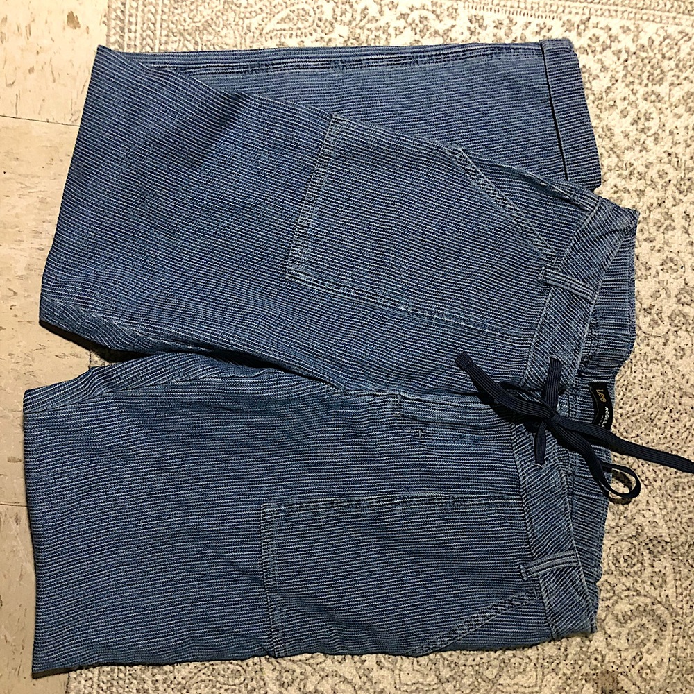 Lee Regular Fit Mid Rise jeans (striped)